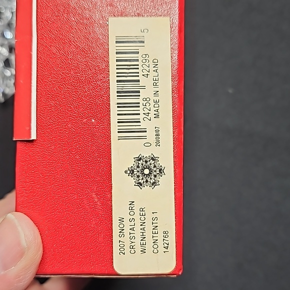 WATERFORD CRYSTAL ANNUAL SNOW CRYSTAL "2007" CHRISTMAS TREE ORNAMENT - Picture 6 of 9